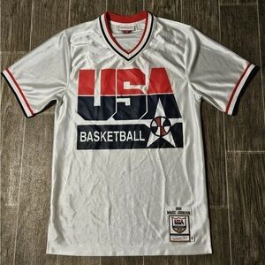 Mitchell & Ness MAGIC JOHNSON USA Basketball '92 Warm Up Jersey 36 Small